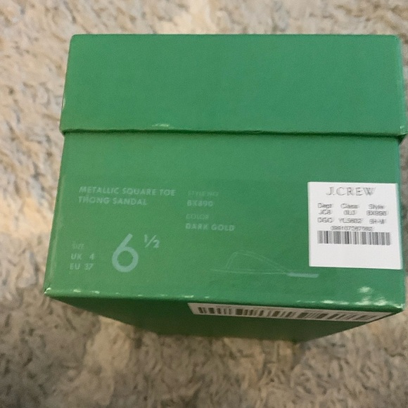 Metallic square toe thong sandal - Picture 4 of 6